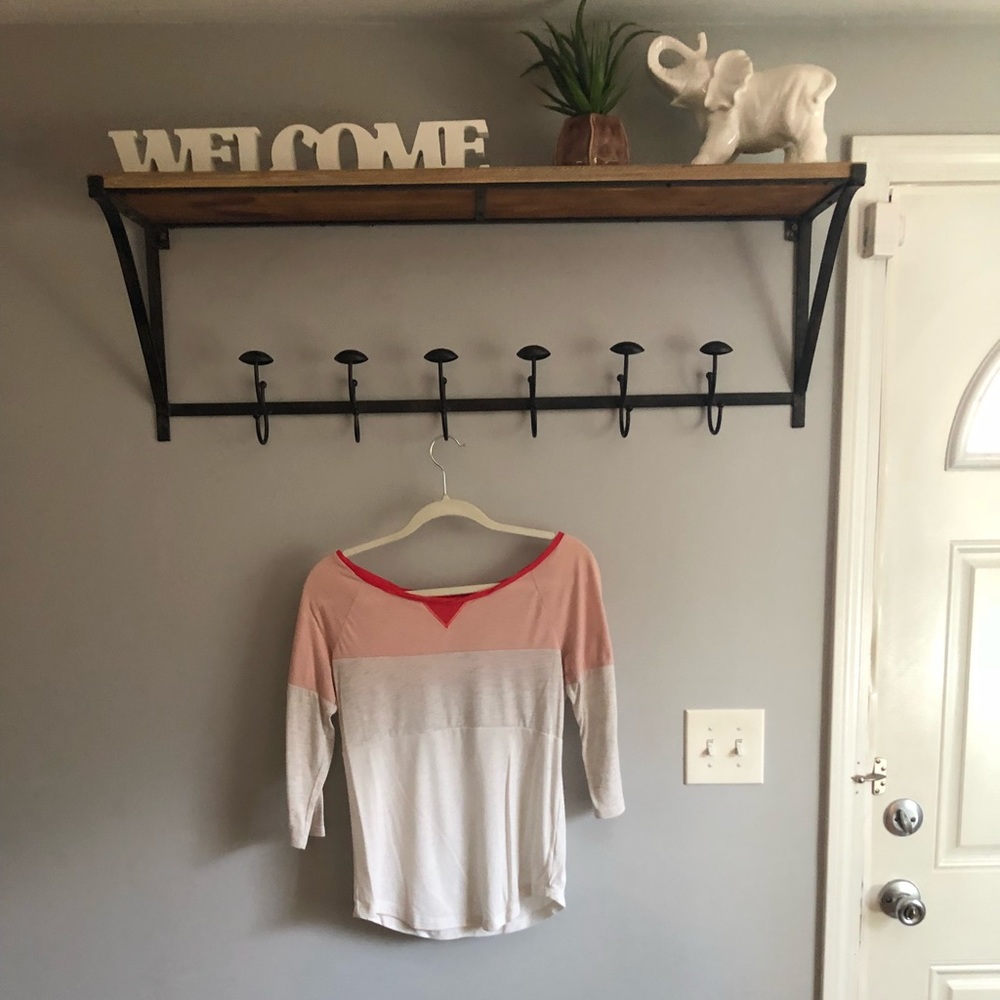 Women’s American Eagle Outfitters Top Size:M